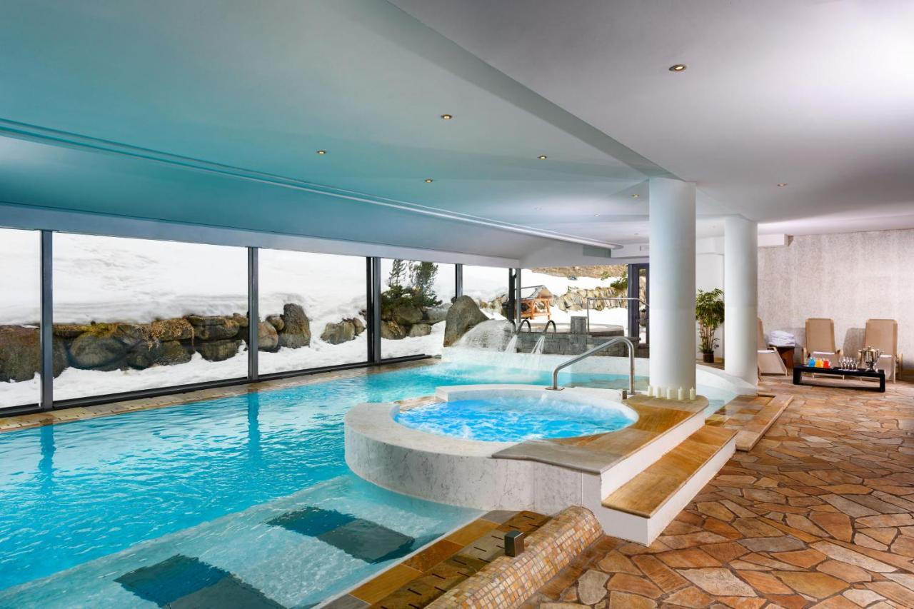 Carlo Magno Hotel Spa Resort Madonna Esterno foto